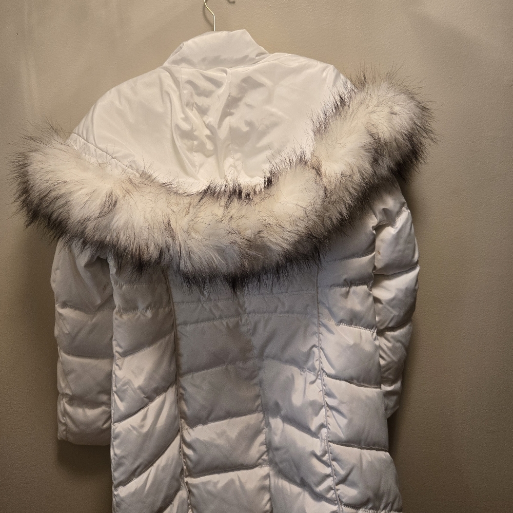 Puffer Jacket - Picture 4 of 6